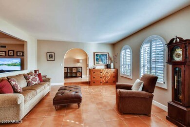 5122 E Wethersfield Scottsdale-small-005