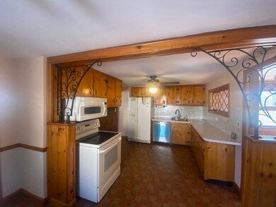 20 Healy Rd, Weymouth, MA 02188 - photo 4