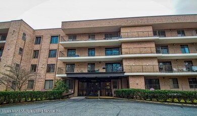 3465 Amboy Rd unit 3E, Staten Island, NY 10306 - photo 2