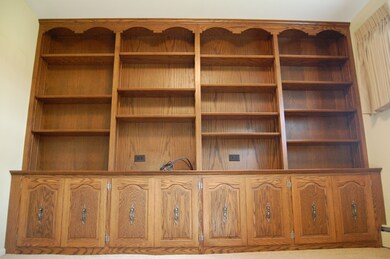 8S509 River Dr, Naperville, IL 60565 - photo 5