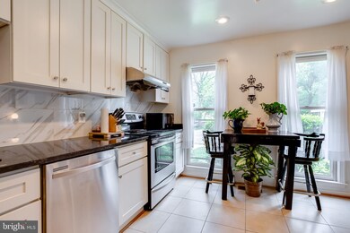 6682 Midhill Place, Falls Church, VA 22043 - photo 5