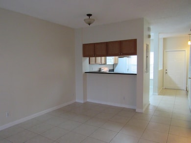 5179 Palmbrooke Cir, West Palm Beach, FL 33417 - photo 4