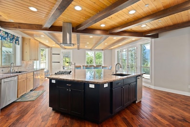 40-web-or-mls-7304-n-applegate-rd