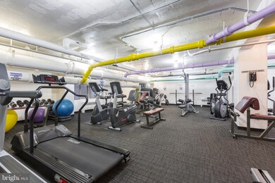 The Potomac Plaza Co-op unit 301, Washington, DC 20037 - photo 5