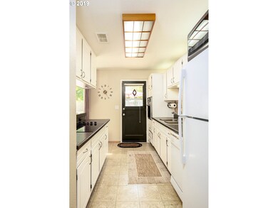 14110 SW Furlong Ct, Beaverton, OR 97005 - photo 7