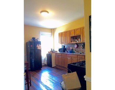 1099 Cambridge St unit 2, Cambridge, MA 02139 - photo 4