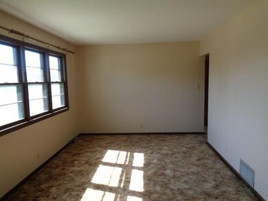 1139 Mason Ave, Des Moines, IA 50315 - photo 5