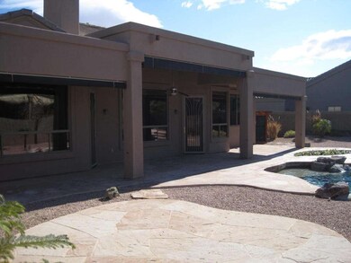 TRIPLE EXTENDED PATIO