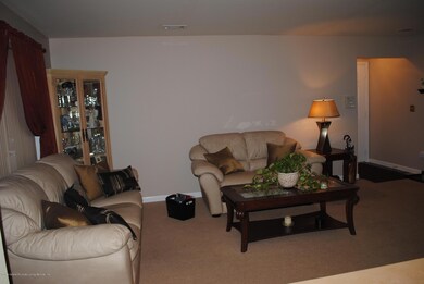 519 Correll Ave unit 1, Staten Island, NY 10309 - photo 7