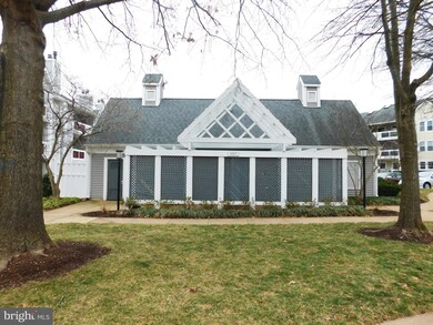 12893A Grays Pointe Rd unit 12893 A, Fairfax, VA 22033 - photo 6