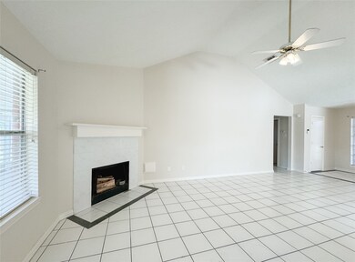 6835 Redding Springs Ln, Houston, TX 77086 - photo 7