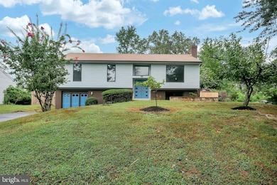 6170 Howells Rd, Alexandria, VA 22310 - photo 2