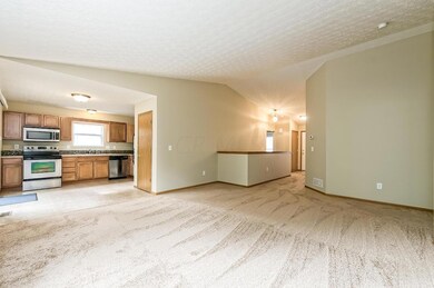 4421 Berthstone Dr, Columbus, OH 43231 - photo 5