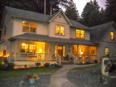 011 Front of House