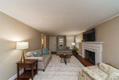 29 Tower Ave, Needham Heights, MA 02494 - photo 4