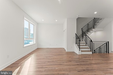 257 E Sharpnack St, Philadelphia, PA 19119 - photo 4