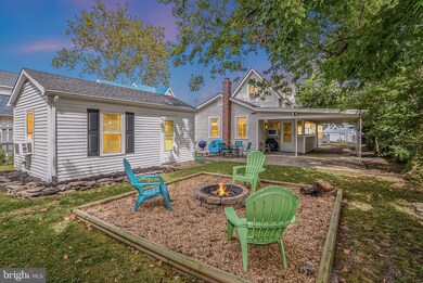 529 Irving Ave, Colonial Beach, VA 22443 - photo 6