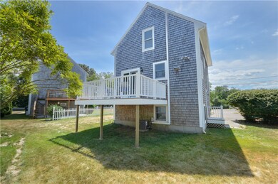 82 Norwood Ave, Portsmouth, RI 02871 - photo 4