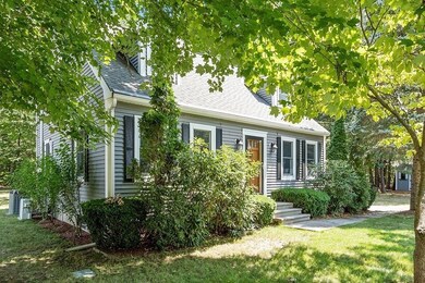 425 Johnny Appleseed Ln, Leominster, MA 01453 - photo 3