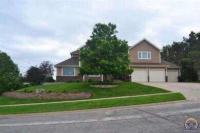 3724 SW Cobblestone Place, Topeka, KS 66610 - photo 2