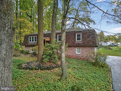 340 Chestnut Hill Rd, Emmaus, PA 18049 - photo 3