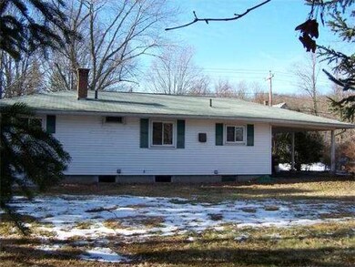 57 Burnett St, Auburn, MA 01501 - photo 3