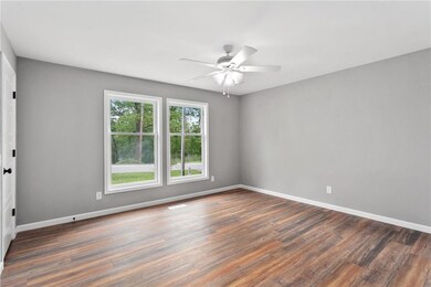 32 Lancaster Dr, Bella Vista, AR 72715 - photo 5