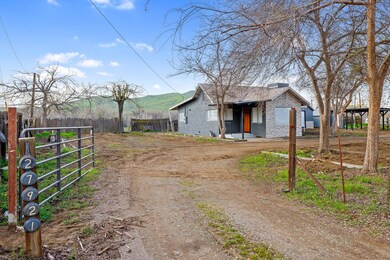 27921 Worth Dr, Porterville, CA 93257 - photo 3