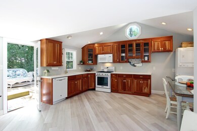 184 Sisson Rd, Harwich, MA 02645 - photo 5