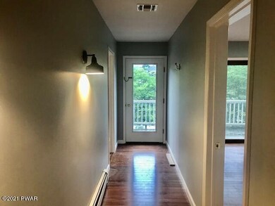 310 W Harford St, Milford, PA 18337 - photo 5