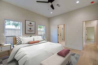 1034 Bethlehem St, Houston, TX 77018 - photo 7