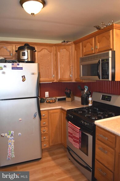 743 Beech Ave, Glenolden, PA 19036 - photo 7