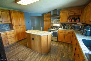 1508 Mulberry Highway 64 W, Mulberry, AR 72947 - photo 6