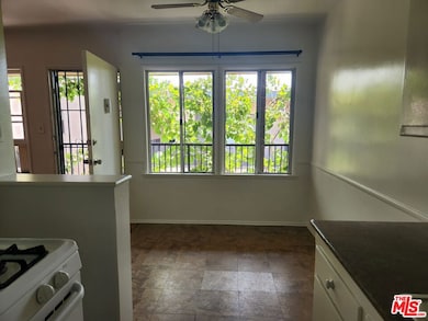 939 N Stanley Ave unit 6, West Hollywood, CA 90046 - photo 5