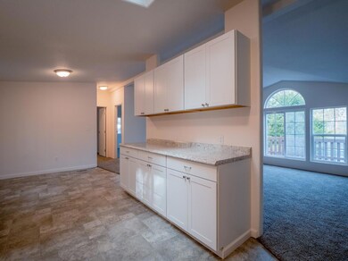 137 Josephine St, Merlin, OR 97532 - photo 7