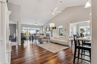 4105 N Willowbend Rd NE, Cedar Rapids, IA 52411 - photo 4