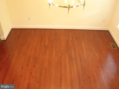 43906 Simmonwood Way, California, MD 20619 - photo 6