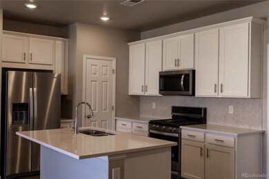 21201 E 63rd Dr, Aurora, CO 80019 - photo 4