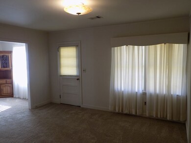 41 E Sixth St, Helena, GA 31037 - photo 6