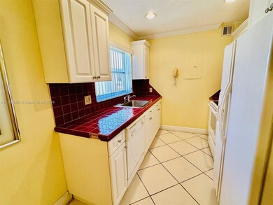 7747 SW 86th St unit D401, Miami, FL 33143 - photo 6
