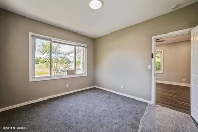 836 W 43rd Ave, Gary, IN 46408 - photo 6