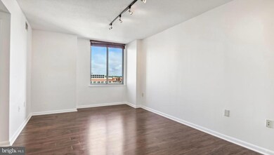 Continental Ballston unit 1016, Arlington, VA 22203 - photo 7