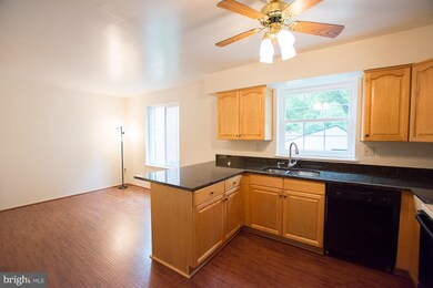 10761 Cordage Walk, Columbia, MD 21044 - photo 4