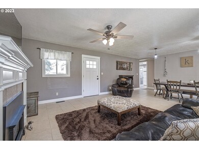 1607 Hawthorne St, Forest Grove, OR 97116 - photo 6