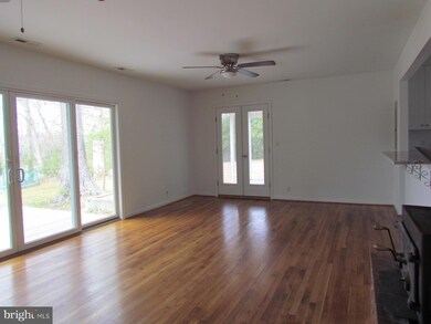 26083 Sotterley Heights Rd, Hollywood, MD 20636 - photo 2