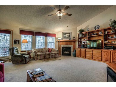 1 Singleton Dr, Bella Vista, AR 72715 - photo 5