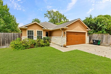 402 Marcella St, Houston, TX 77091 - photo 4