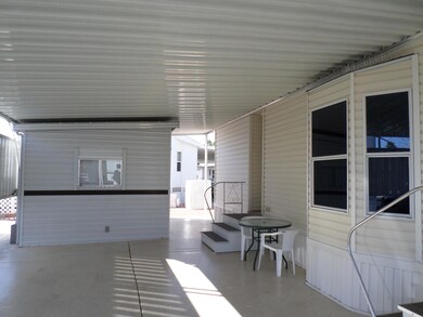 UNATTACHED SHED