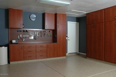 Garage 1