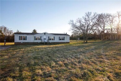 2512 Fairfield Pike, Shelbyville, TN 37160 - photo 2